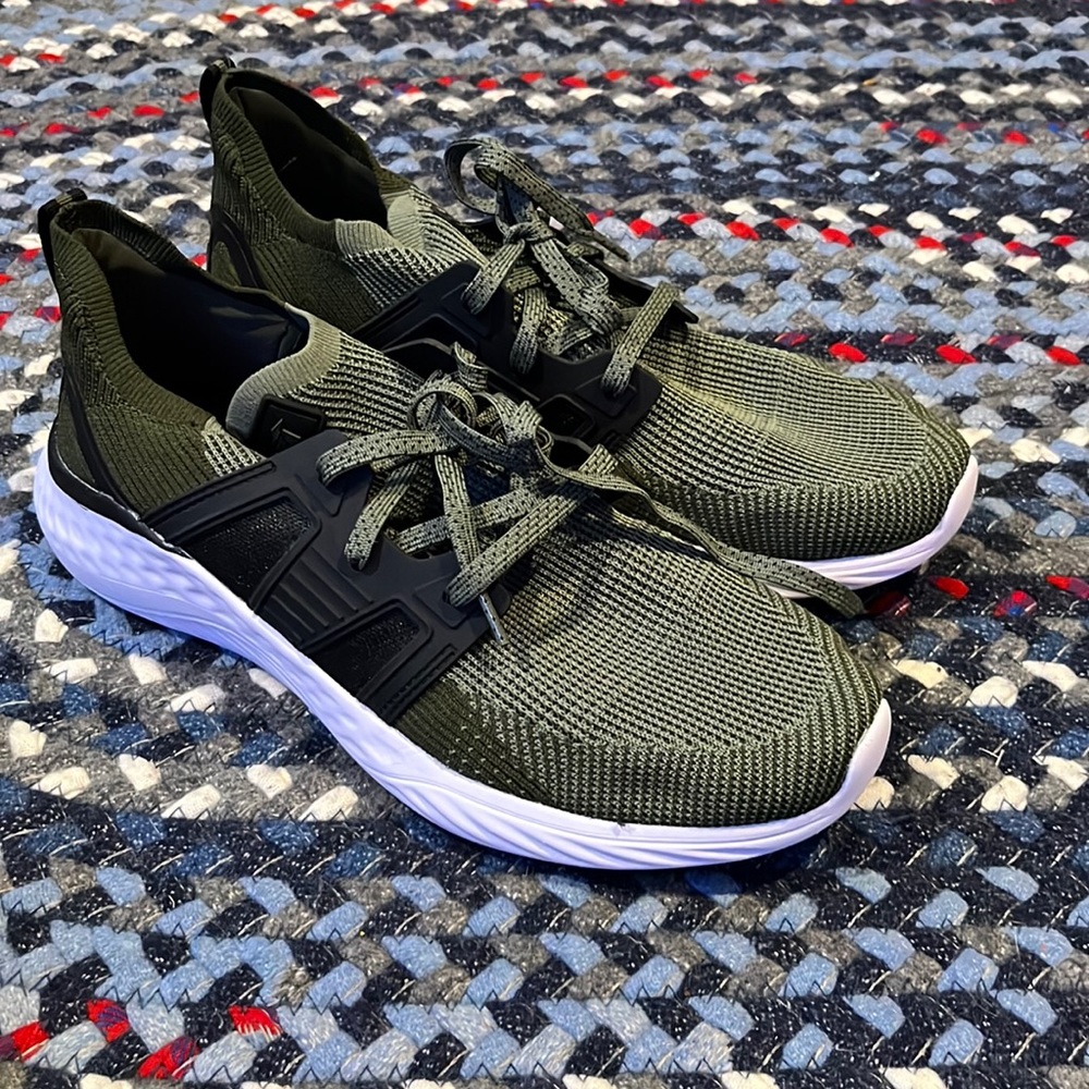 Avia Athletic Shoe